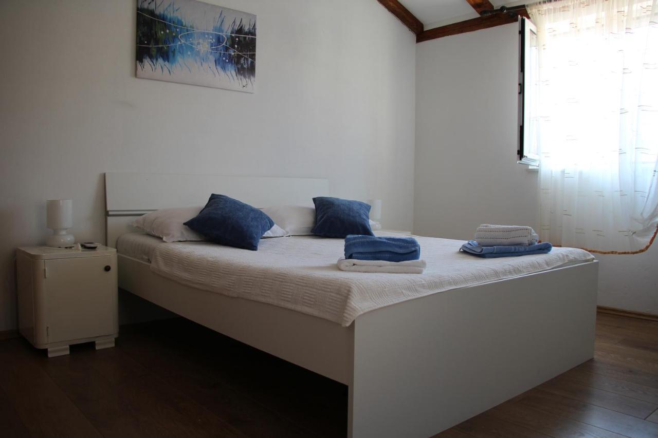 Apartment Titinica Murter Luaran gambar